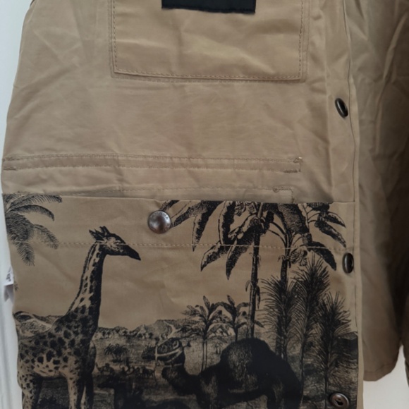 Banana Republic Safari Vest (M) - Picture 3 of 6